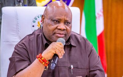 Osun Students Pass Vote Of No Confidence In Adeleke, Decry 200% Fee Hike, ‘Anti-Student’ Policies