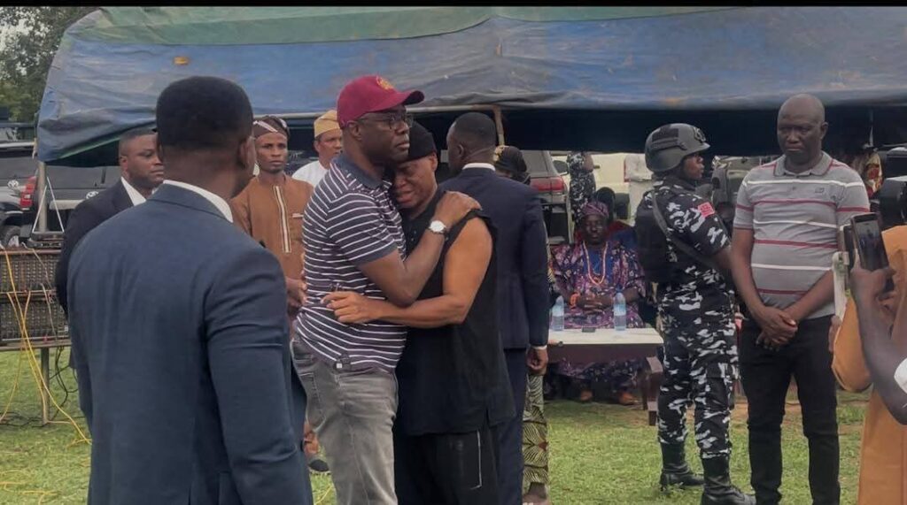 ‘Don’t Cry. I Have Come Here Because of You’: Makinde Visits Abducted Children’s Families as Federal Team Arrives Ogbomoso