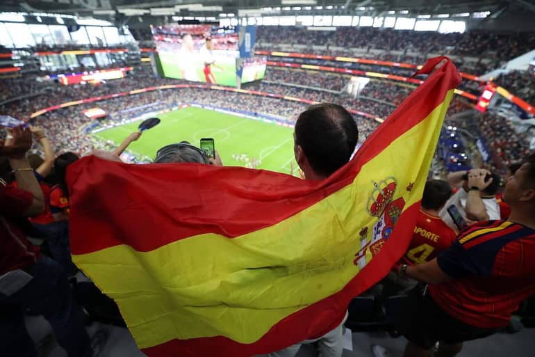 Spain Stun France to Reach World Cup Final