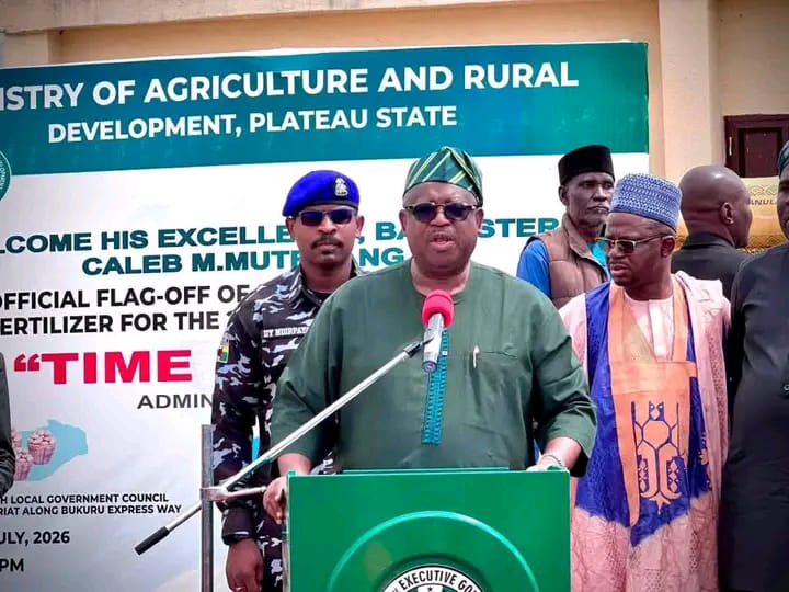 Farming: Plateau Gov Flags Off Distribution of 500 Trucks Of Fertiliser 