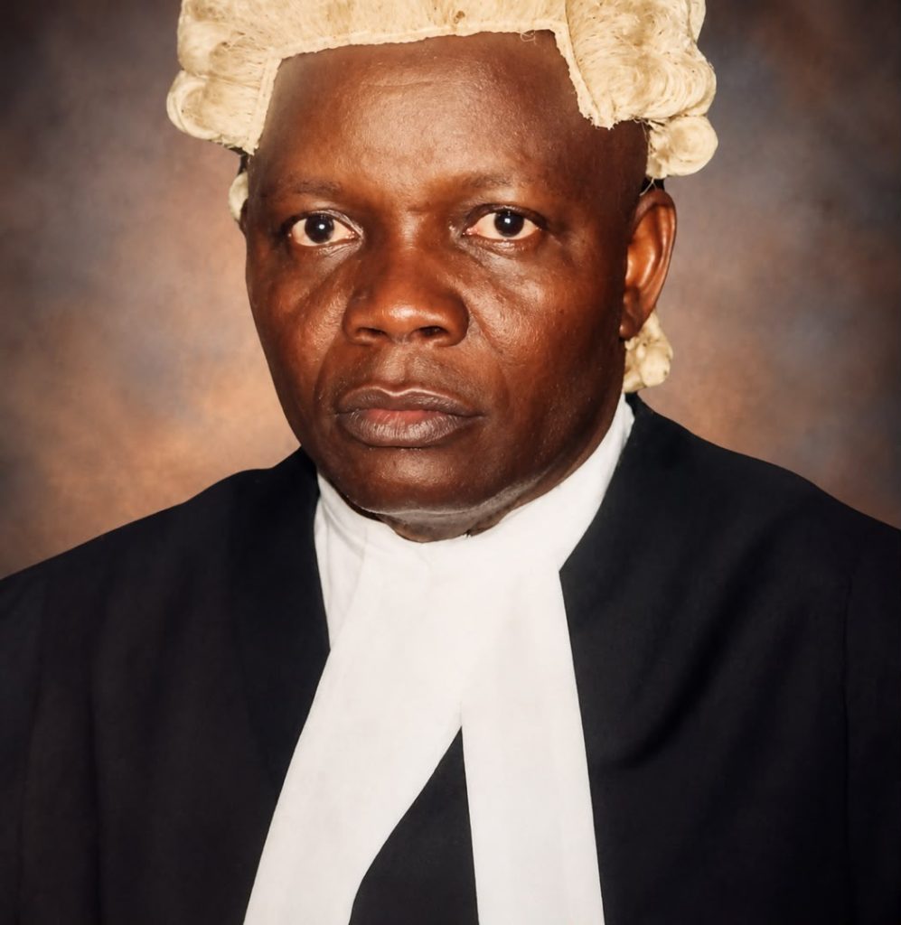 ‎Vincent Ogunmola: A Life of Learning, Service, Law, Legacy