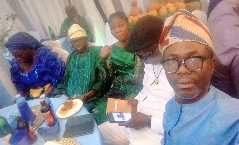 Adebayo, Ahon, Oyowe, Others Storm Ibadan For Burial Of Dele Fasan’s Mother-in-law