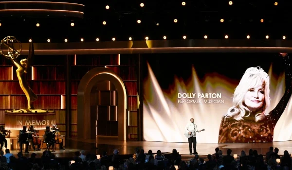 Dolly Parton Honoured With Emotional Tribute At 2026 Emmys